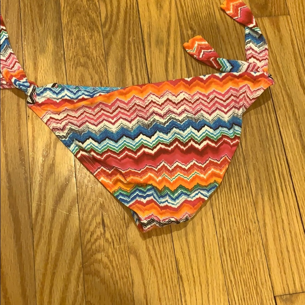 Bikini Set - Picture 6 of 6